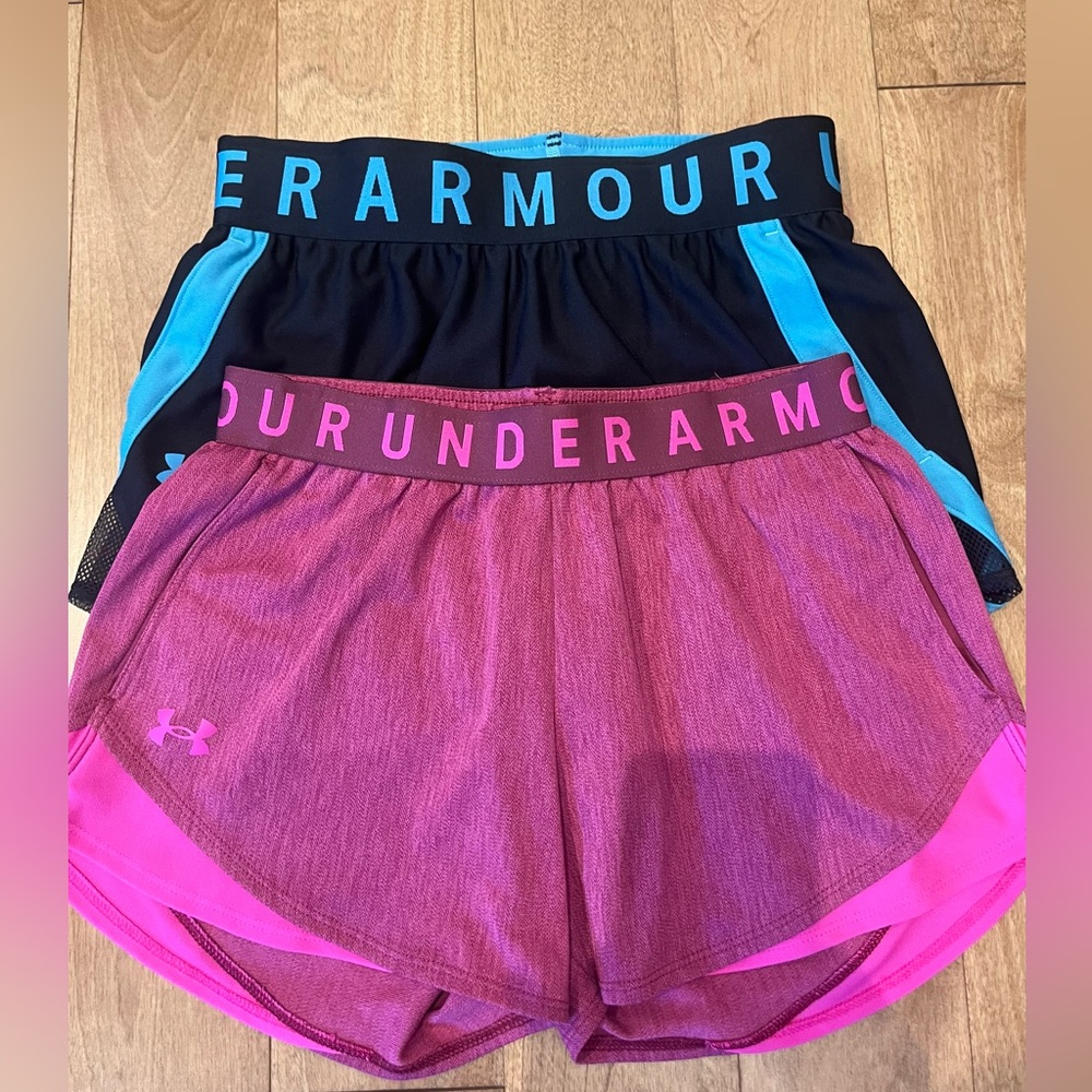 2 pairs Under armour shorts
